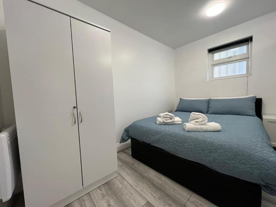 Casa de férias Golders - Modern One Bed *