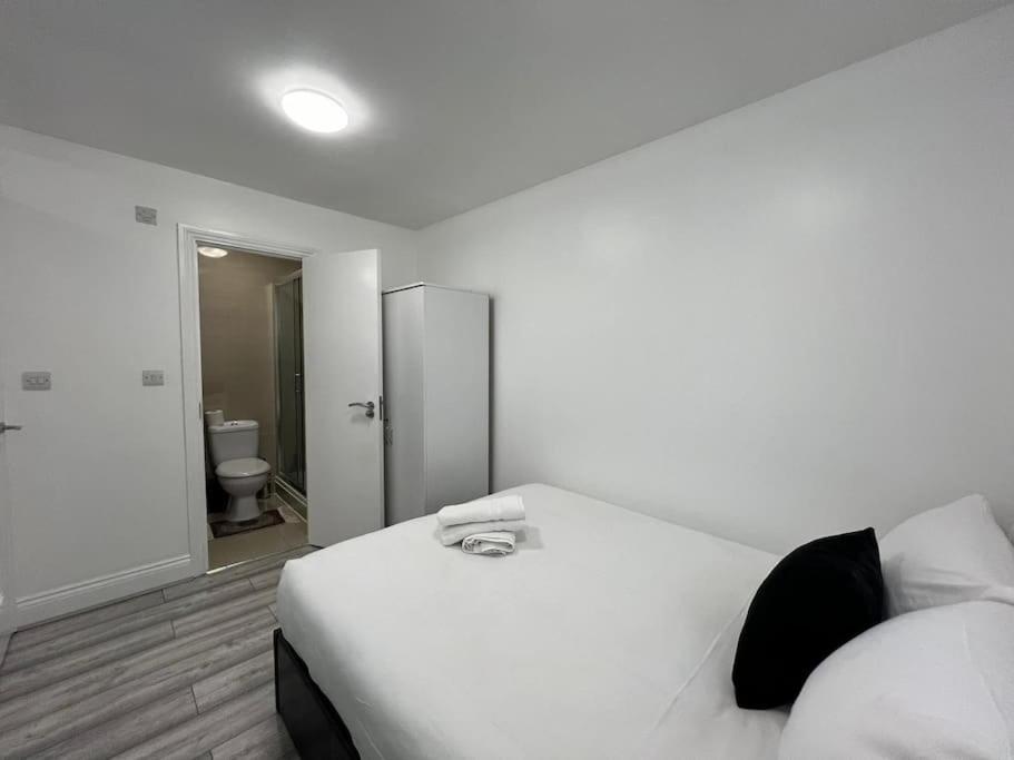 Golders - Modern One Bed Casa de férias *
